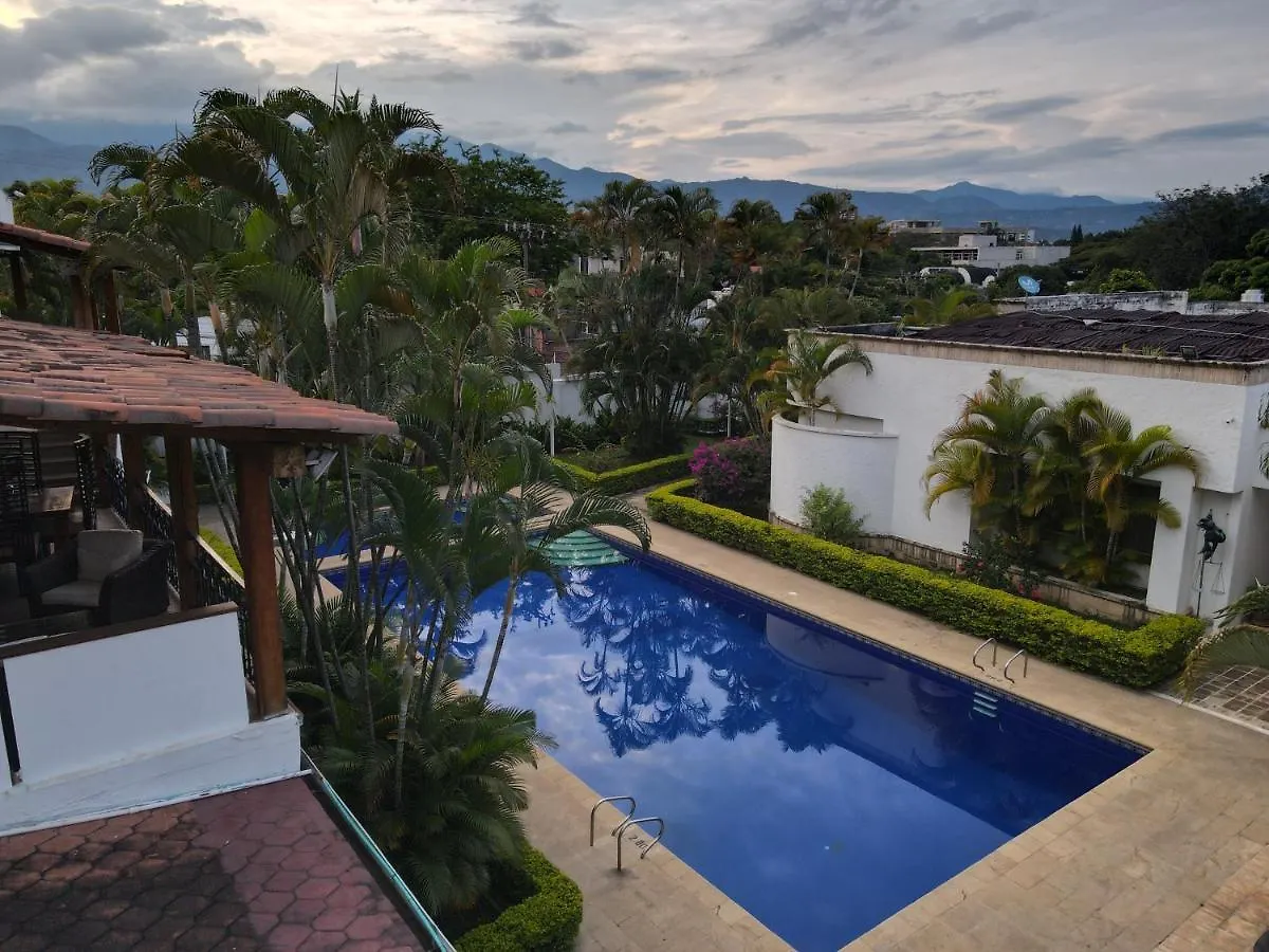 Hotel Boutique Villa Casuarinas Cali