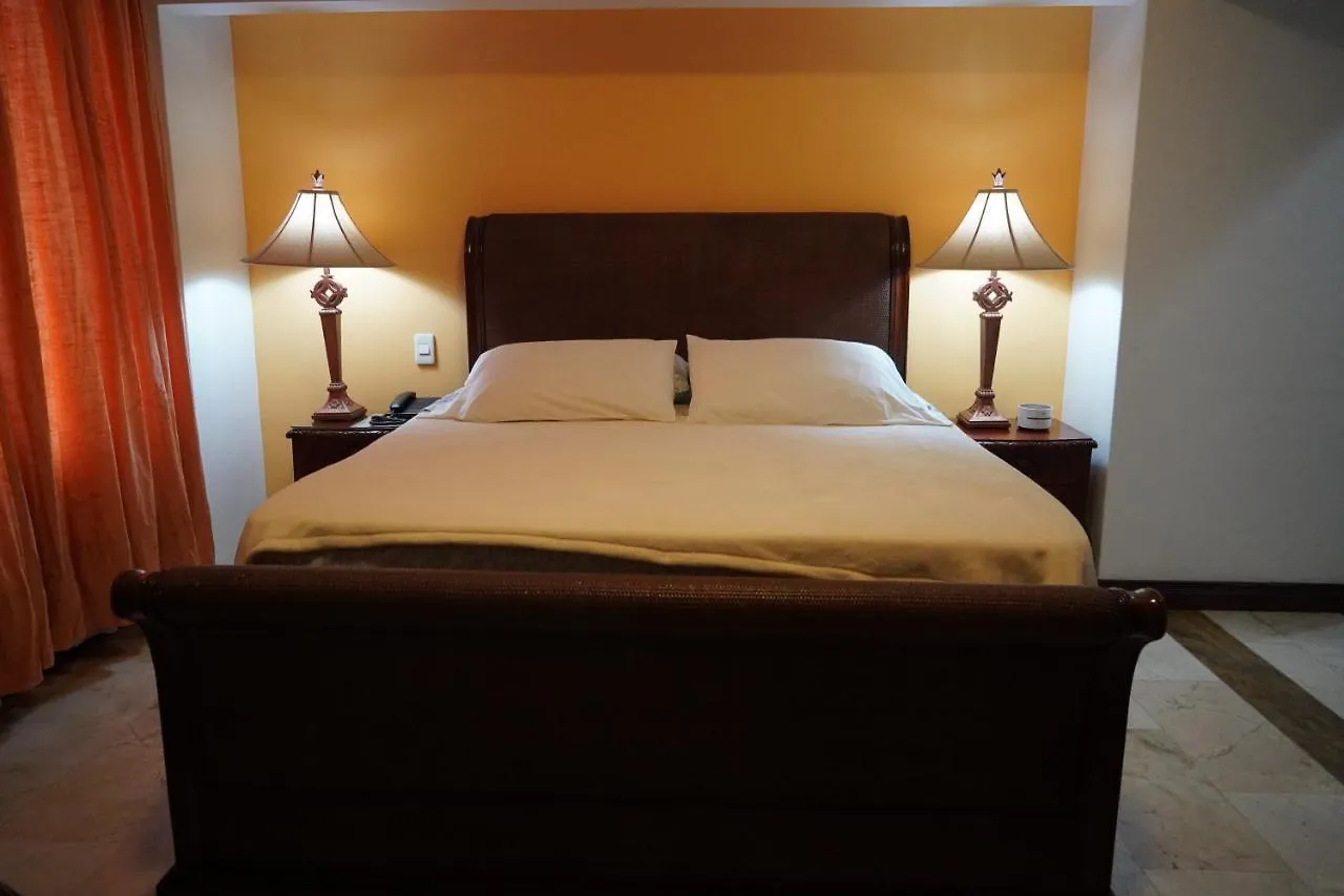 Bed & Breakfast Hotel Boutique Villa Casuarinas Cali