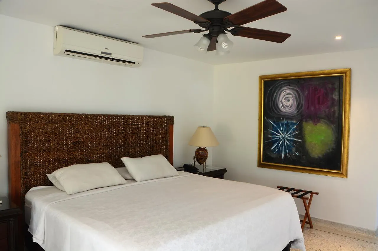 Bed & Breakfast Hotel Boutique Villa Casuarinas Cali