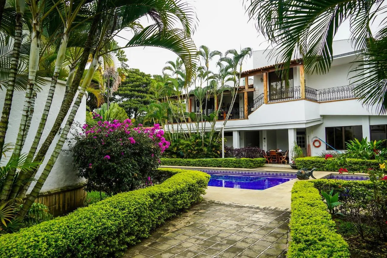 Bed and breakfast Hotel Boutique Villa Casuarinas Cali